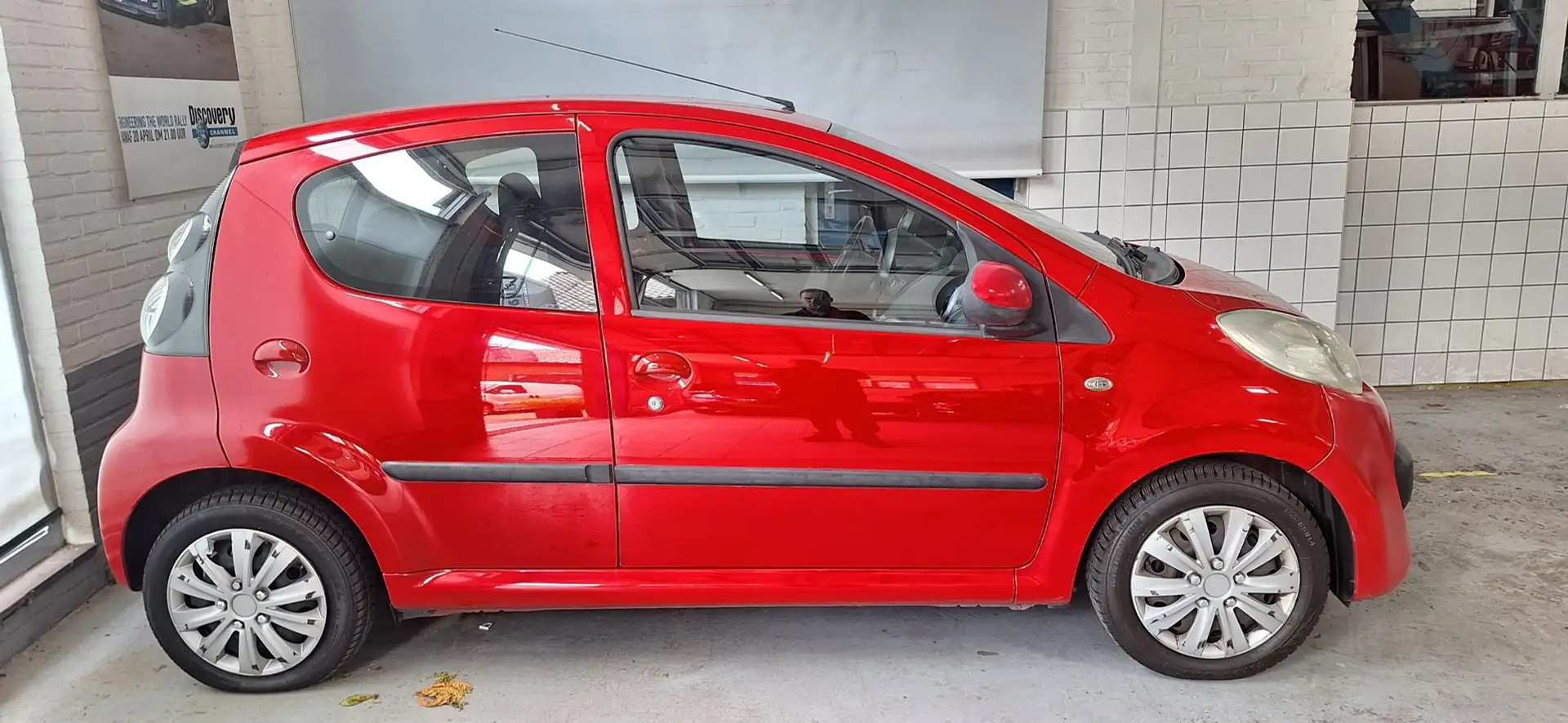 Citroen C1 1.0-12V Ambiance Rood - 2