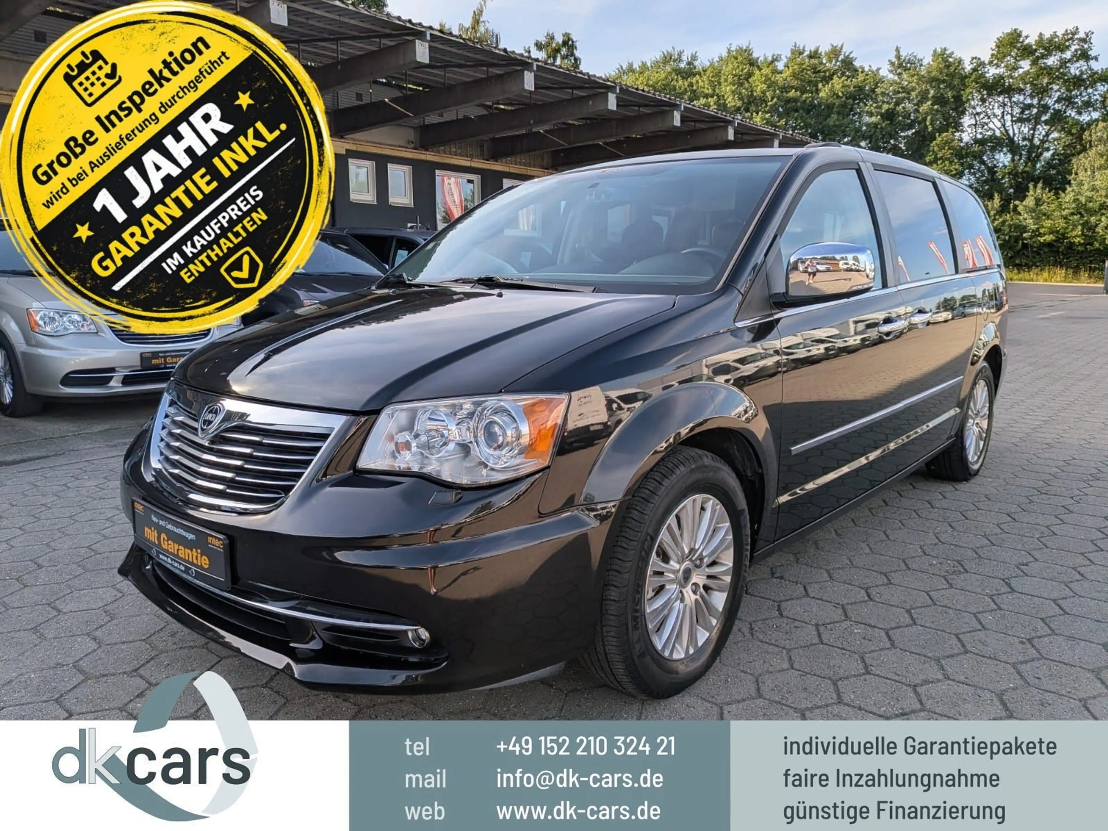 Lancia Voyager Platinum Xenon DVD AHK TÜV Neu+Garantie