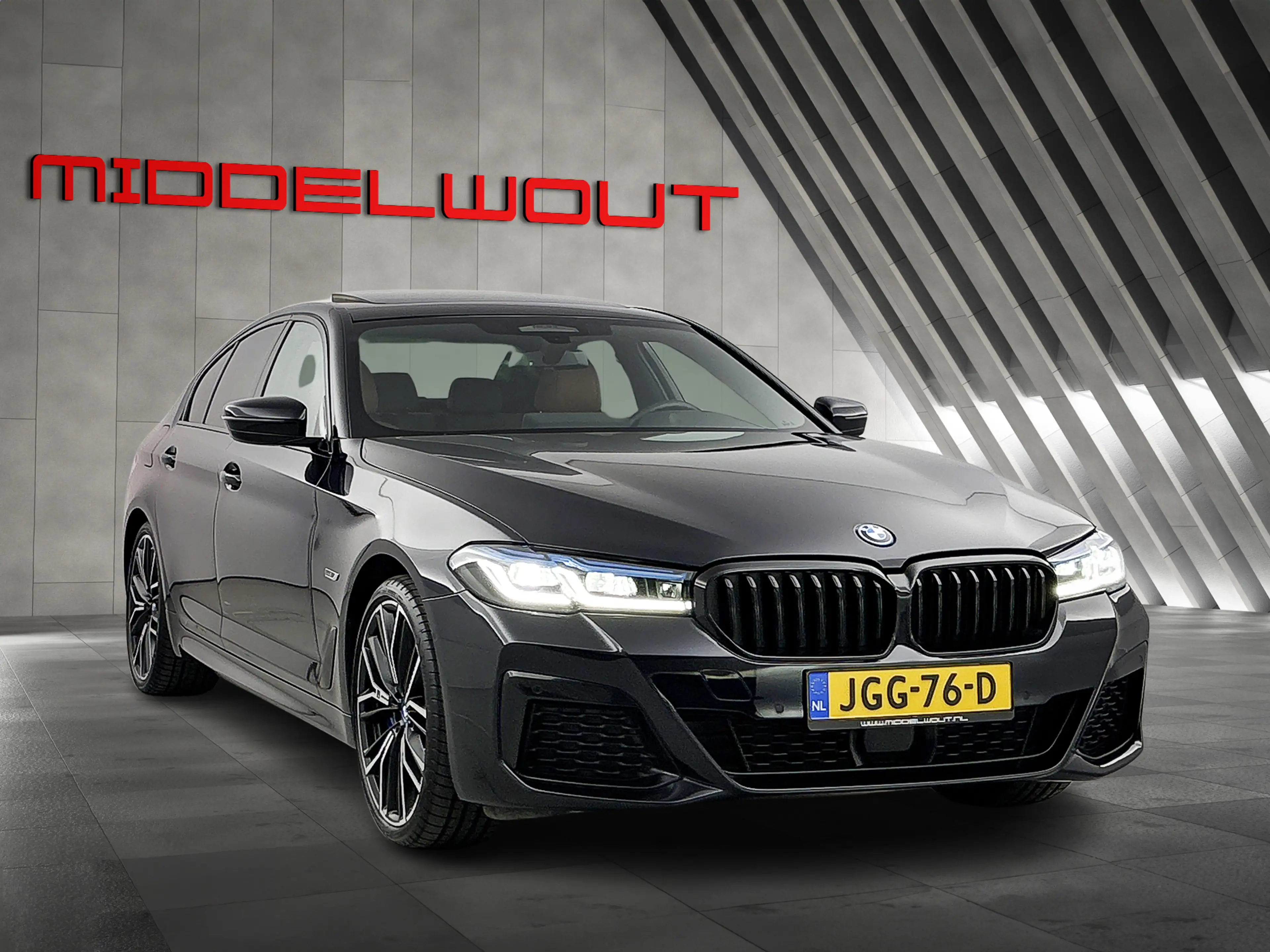 BMW 545 5-serie 545e xDrive M-Sport/M-Remm/Schuifd/Laser/2 — photo 3