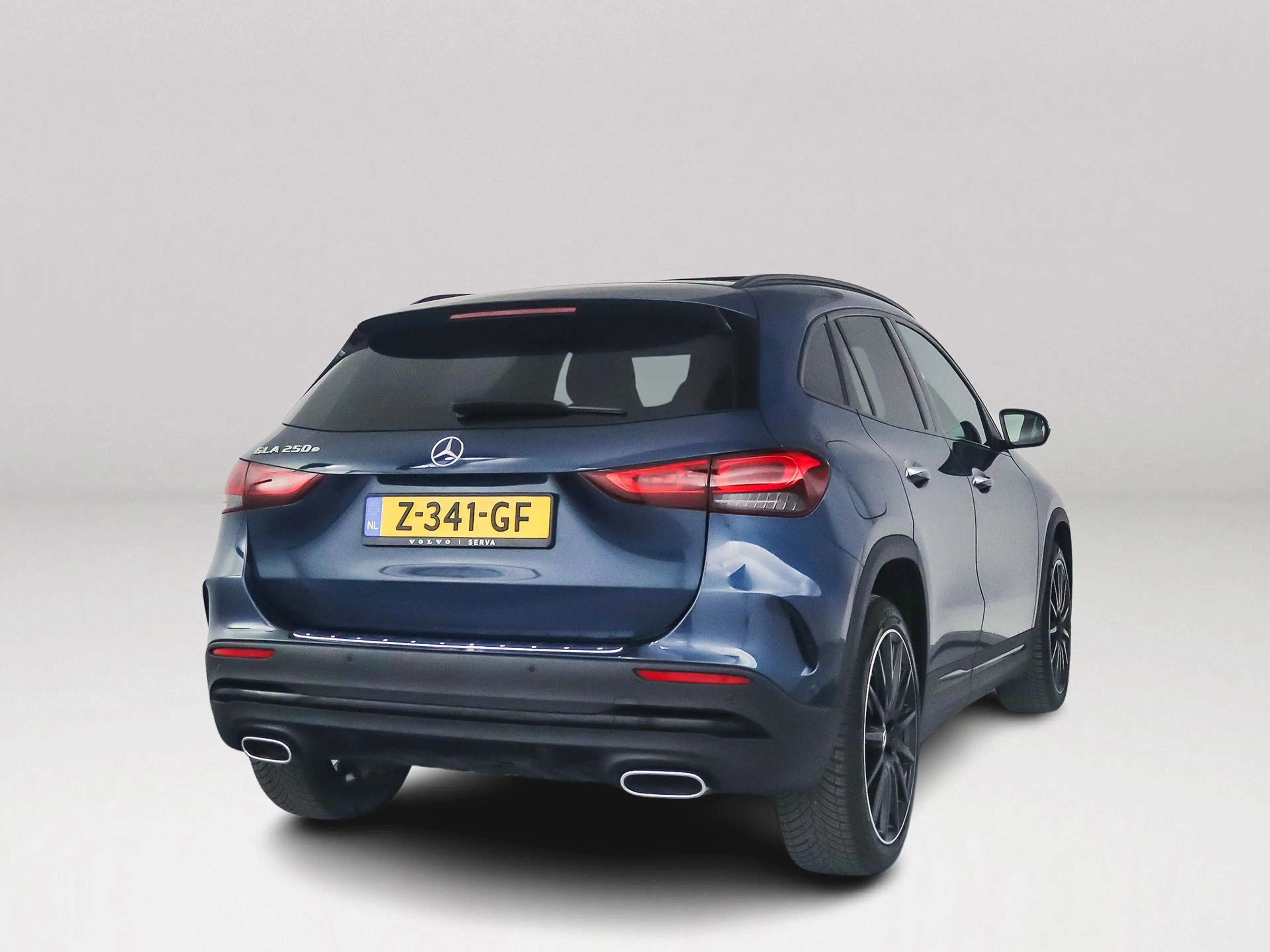 Mercedes-Benz GLA 250 e AMG Line | Panoramadak | Parkeercamera | Stoelve — photo 2