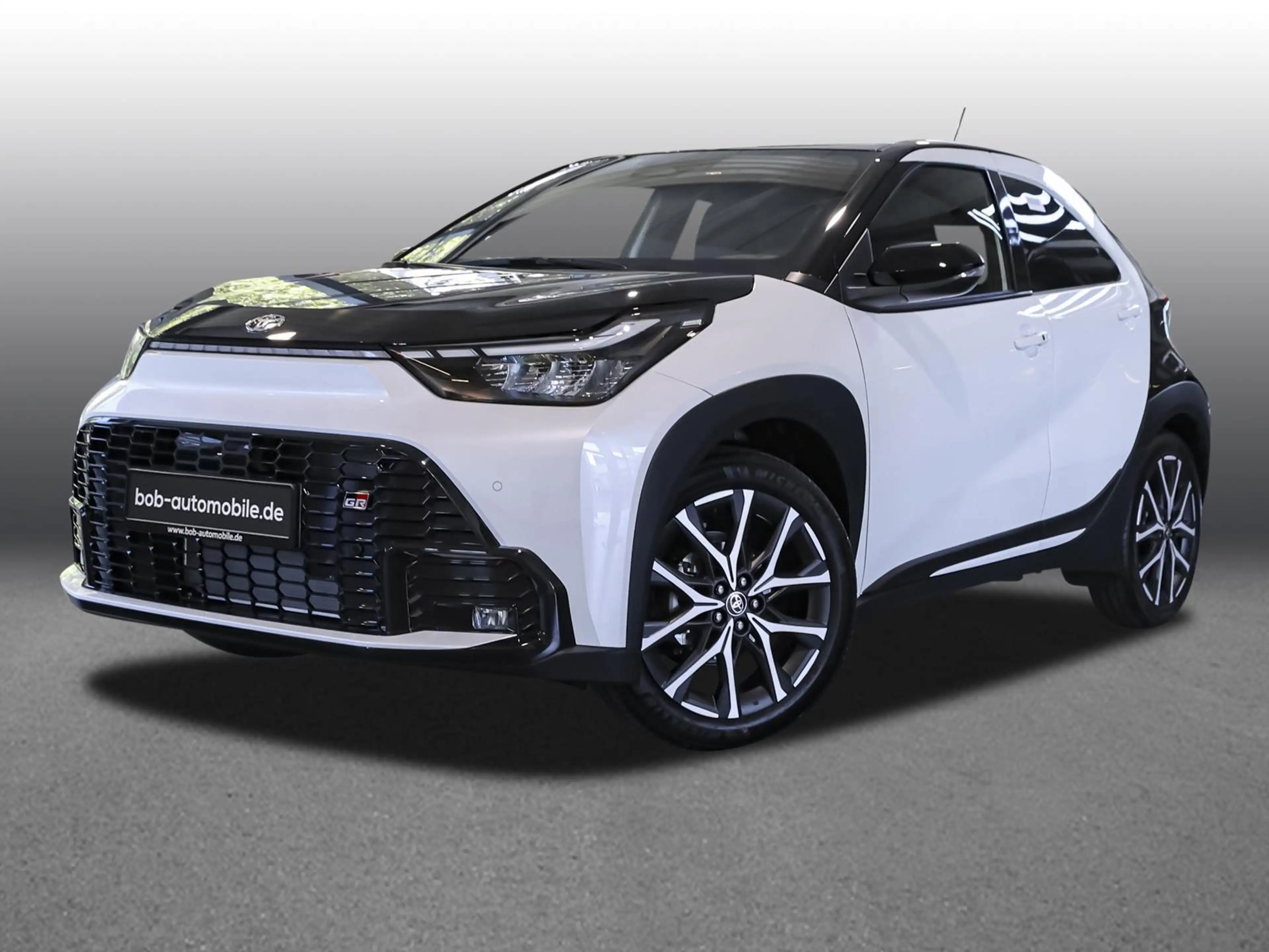 Toyota Aygo X GR SPORT 1,5 l Hybrid NAVI SHZ PDC