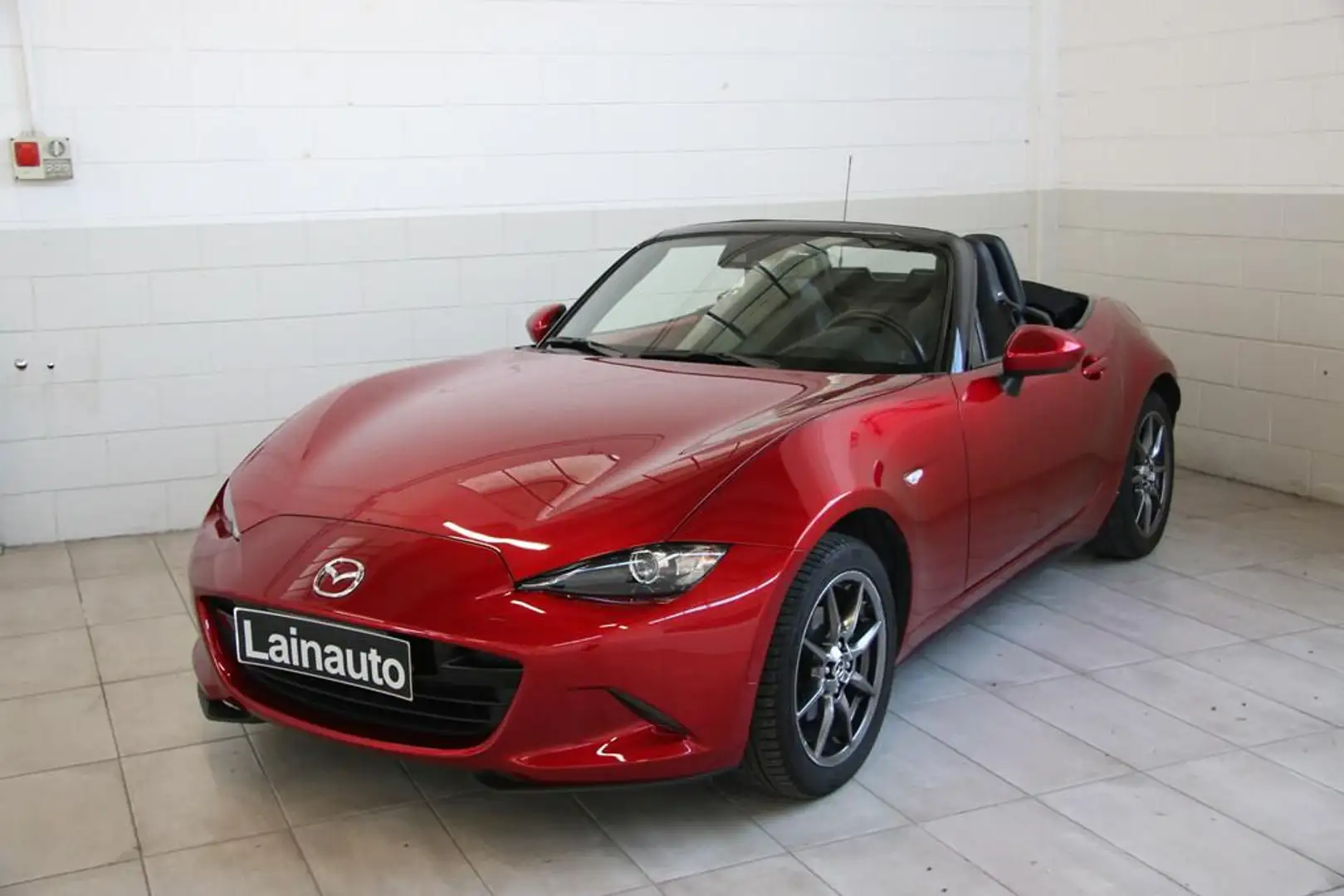 Mazda MX-5 1.5 Exceed 132cv my19 Red - 1