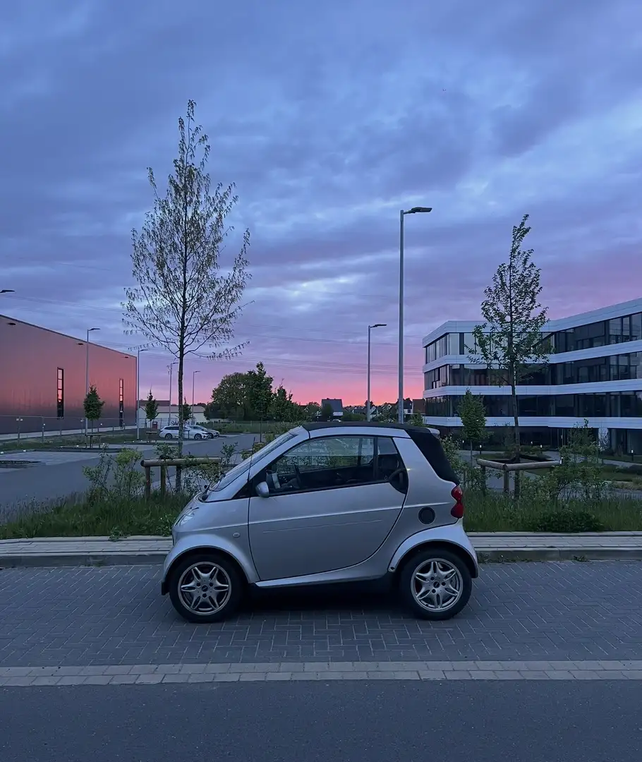 smart forTwo m1/mcc cabrio Silber - 1