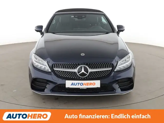 Mercedes-Benz C-Class view 9