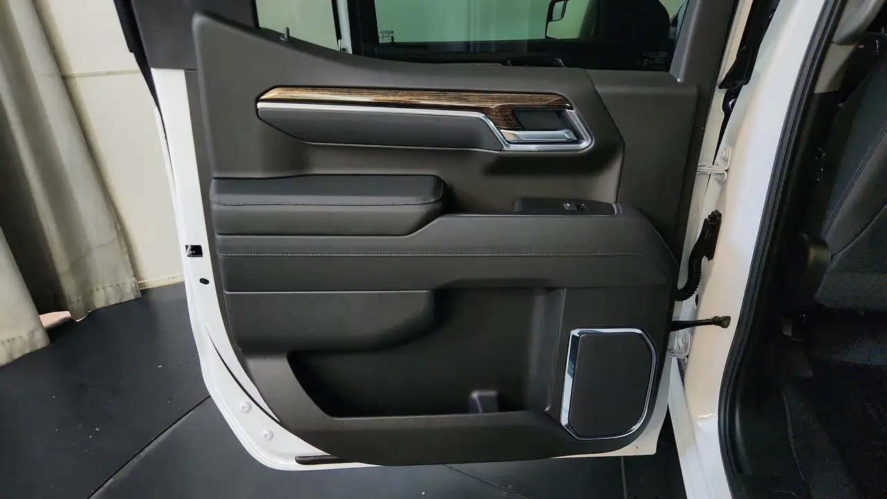 GMC Sierra 1500 photo GMC Sierra 1500