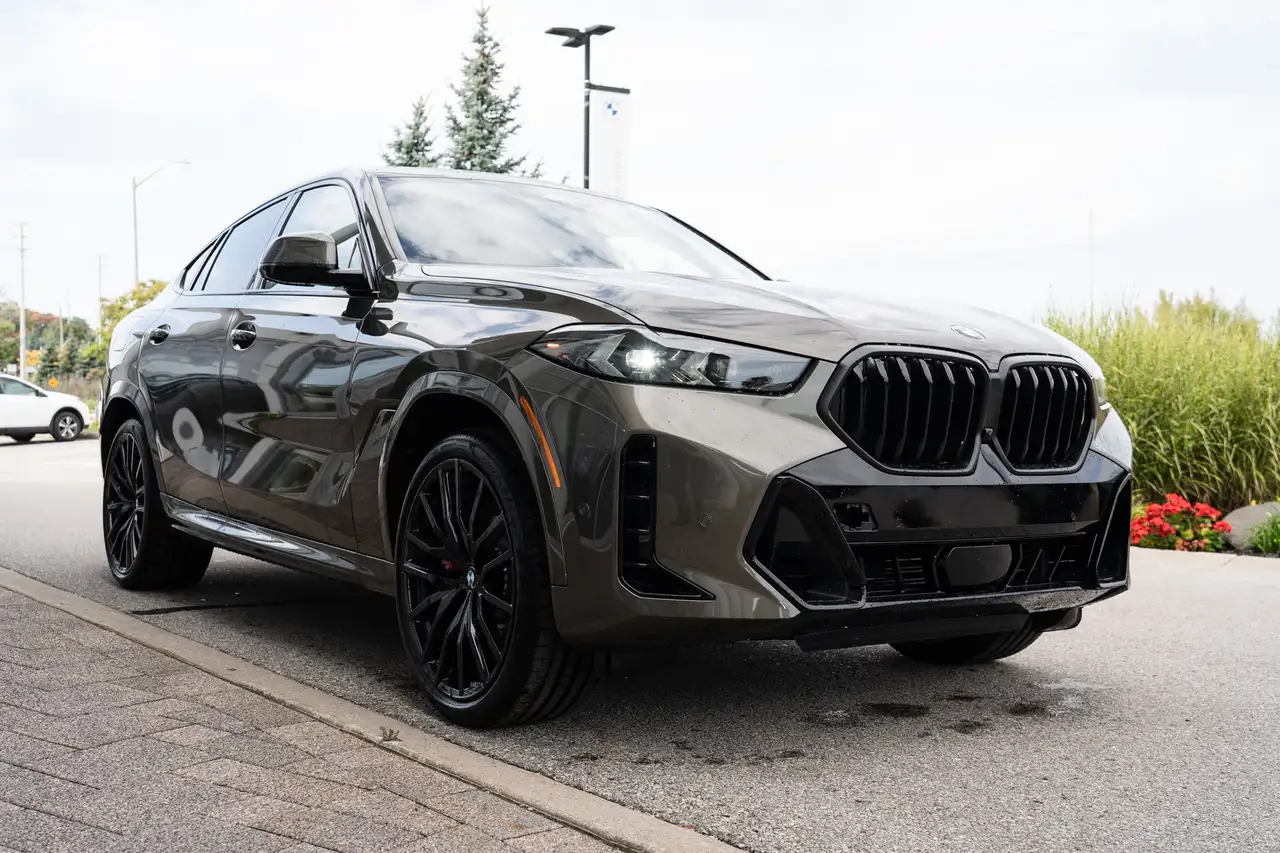 BMW X6 снимка BMW X6