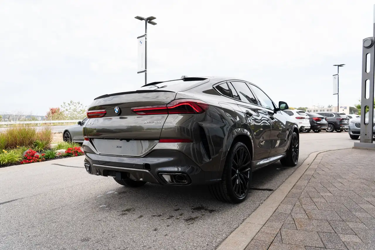 BMW X6 снимка BMW X6