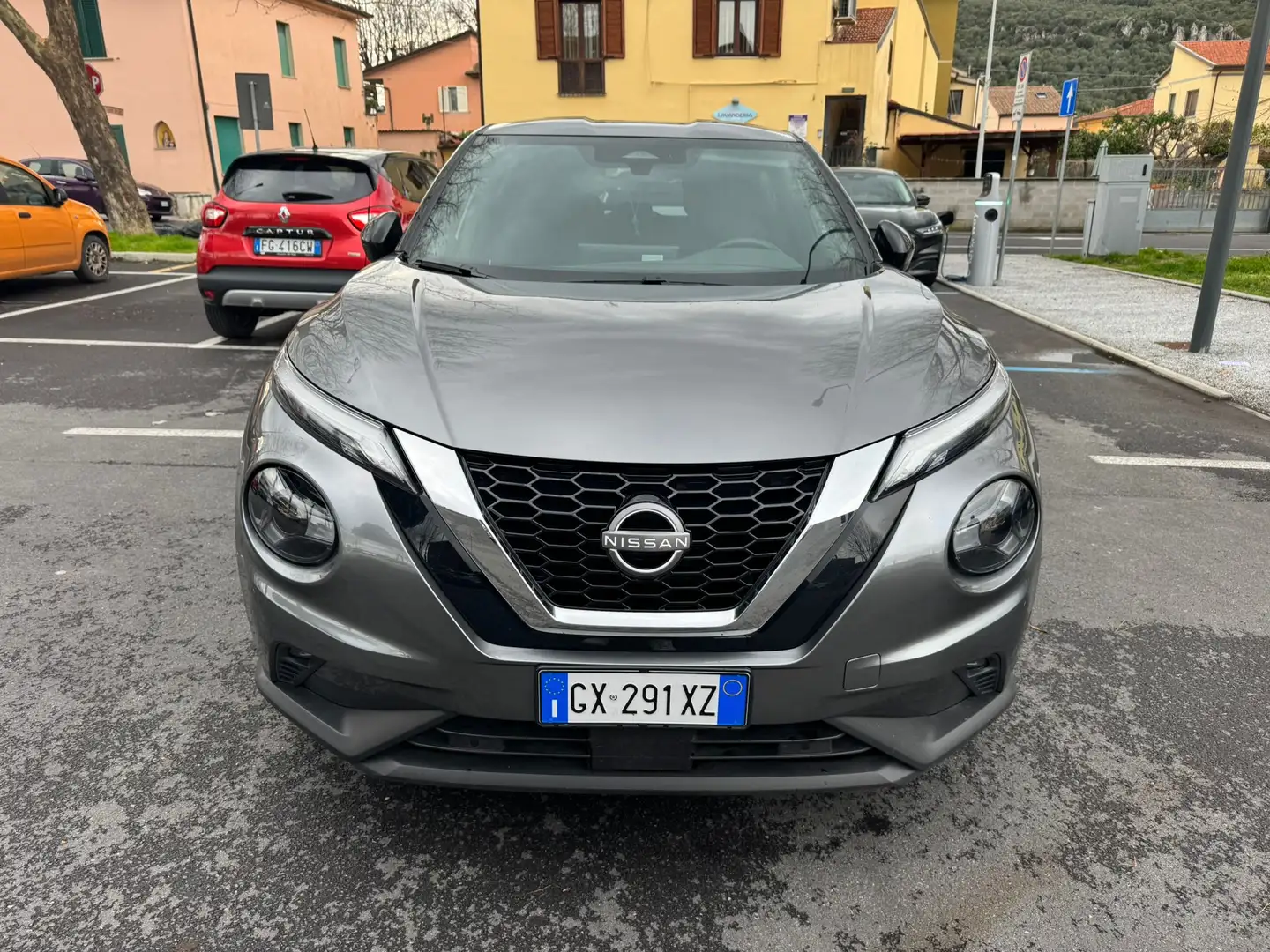 Nissan Juke Nissan Juke1.0 dig-t N-Connecta 114cv Grau - 2