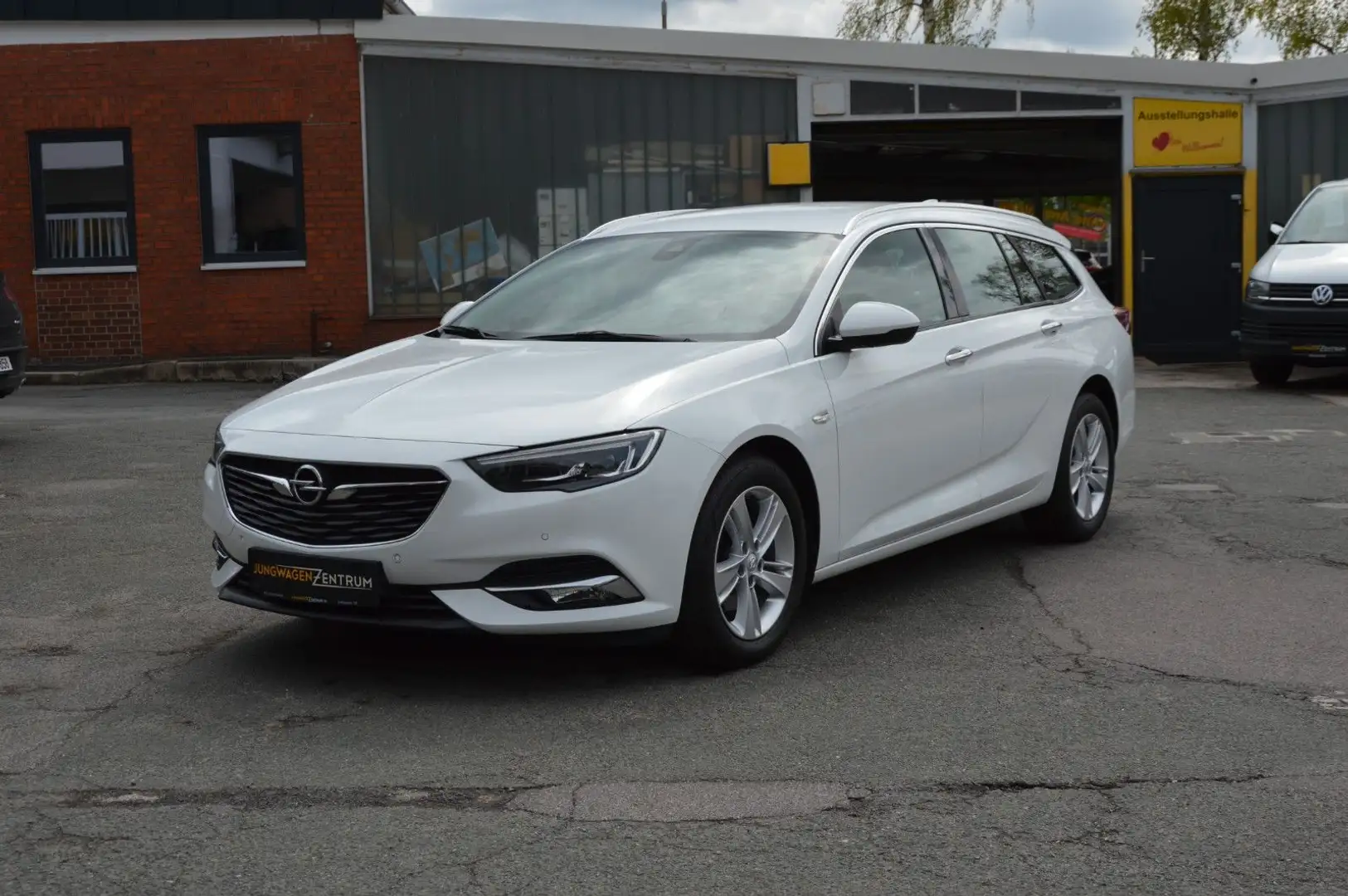 Opel Insignia 2.0 CDTI"L/R"NAVI"LED"CarPlay"R/KAM"AUT Weiß - 1