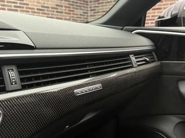 Audi RS5 view 12