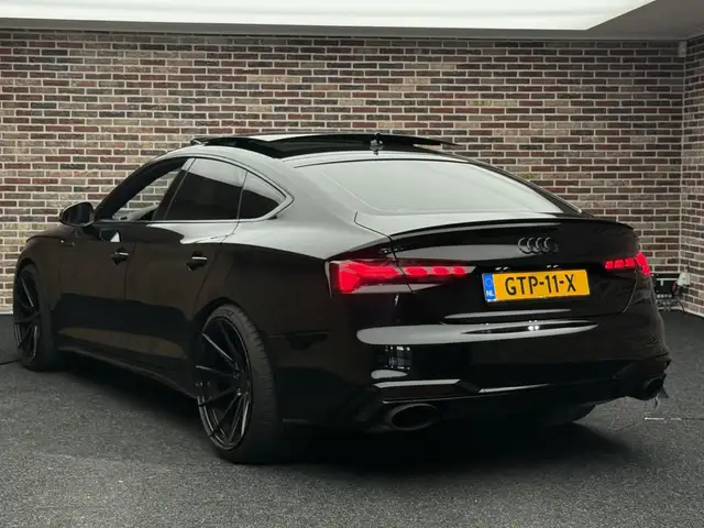 Audi RS5 view 20