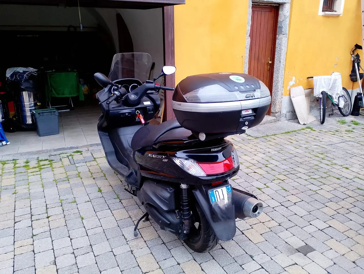 Yamaha Majesty 400 Noir - 2
