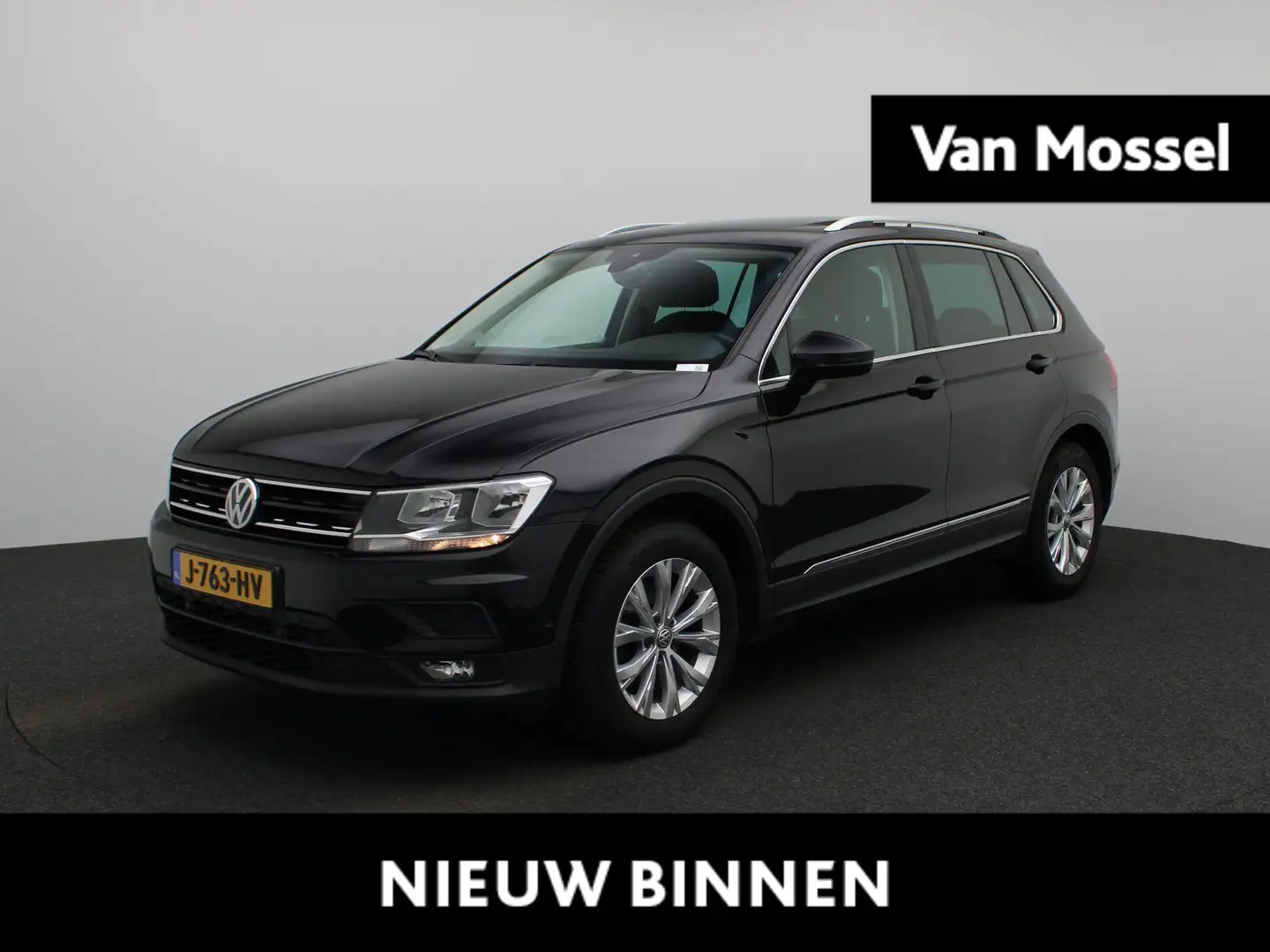 Volkswagen Tiguan 1.5 TSI ACT Comfortline Business Zwart - 1