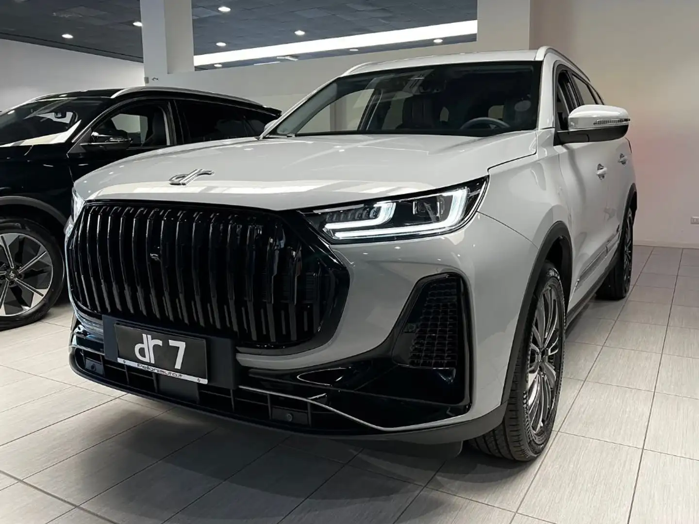 DR Automobiles DR7.0 Benzina - 7 Posti - Pronta Consegna - Vari colori disponibili Silber - 1