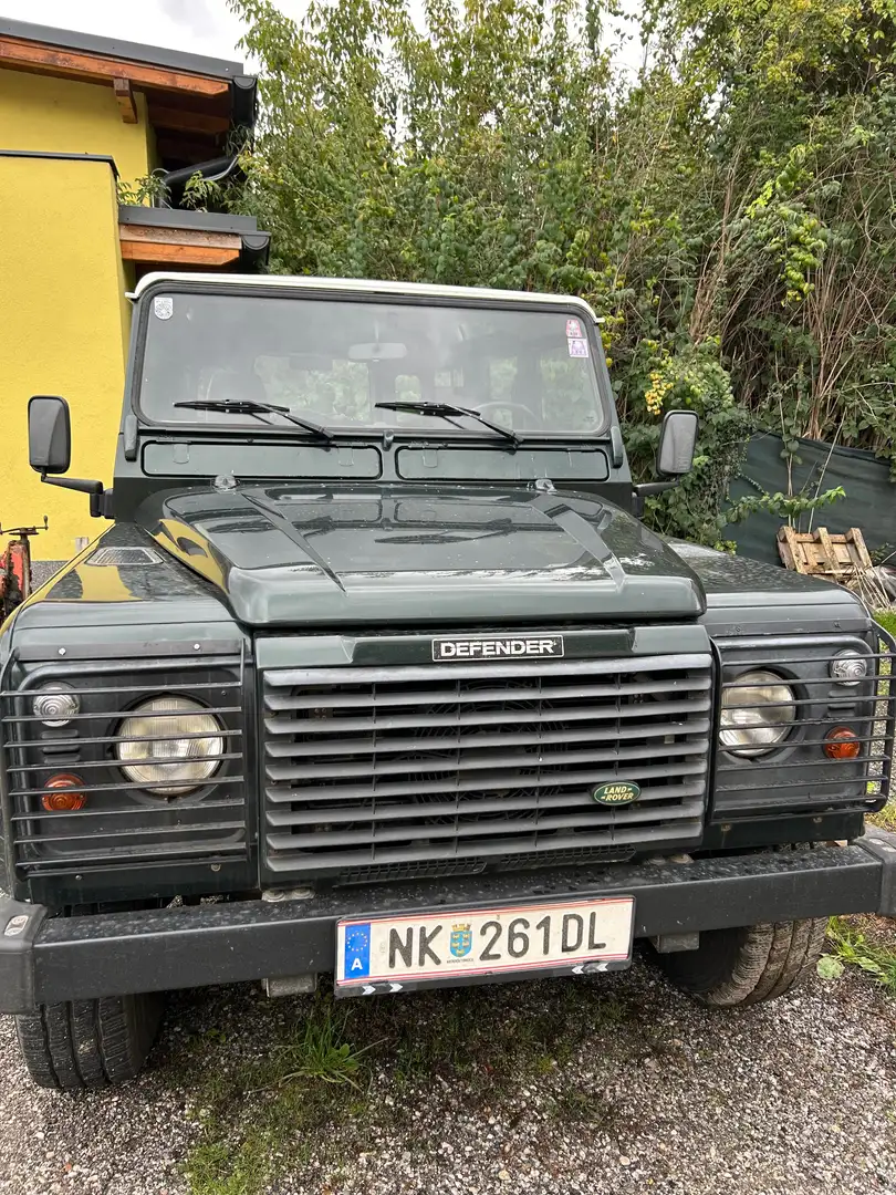 Land Rover Defender Land Rover 110" Station TD Grün - 1