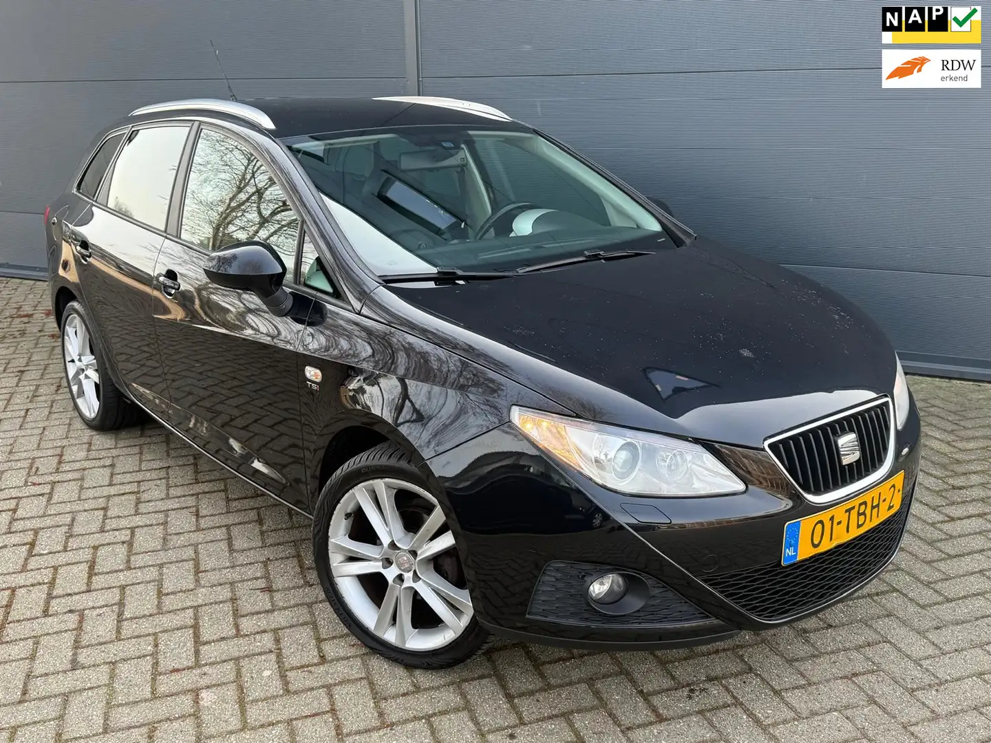 SEAT Ibiza ST 1.2 TSI Sport/Automaat/Airco/cruise/bleutooth/s Schwarz - 1