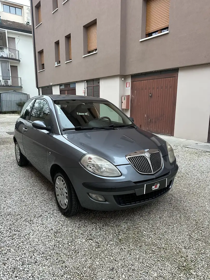 Lancia Y 1.4 12v LX - 2