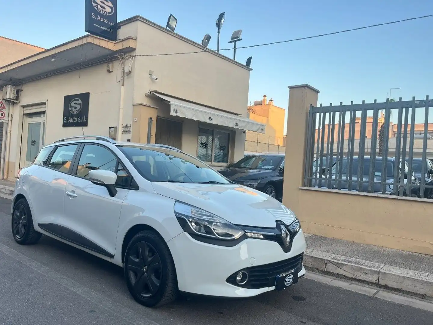 Renault Clio Sporter 1.5 dCi 75CV *NAVI* Blanc - 1