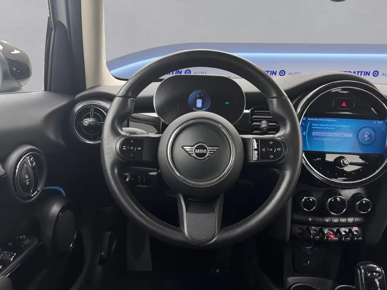MINI Cooper 1.5 Cooper Classic 5 porte 11