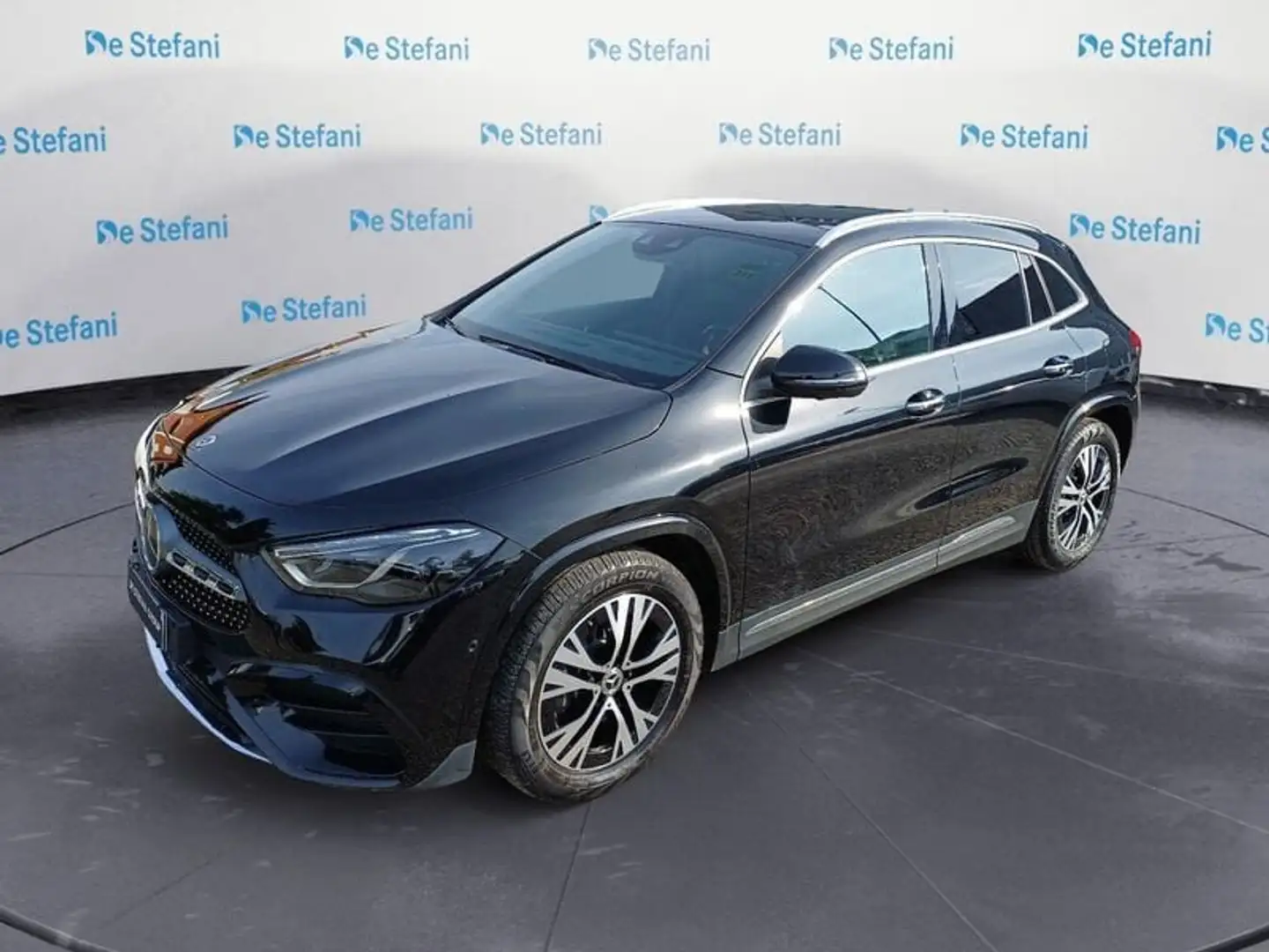 Mercedes-Benz GLA 200 GLA 200 d 4Matic AMG Line Premium Plus Fekete - 1