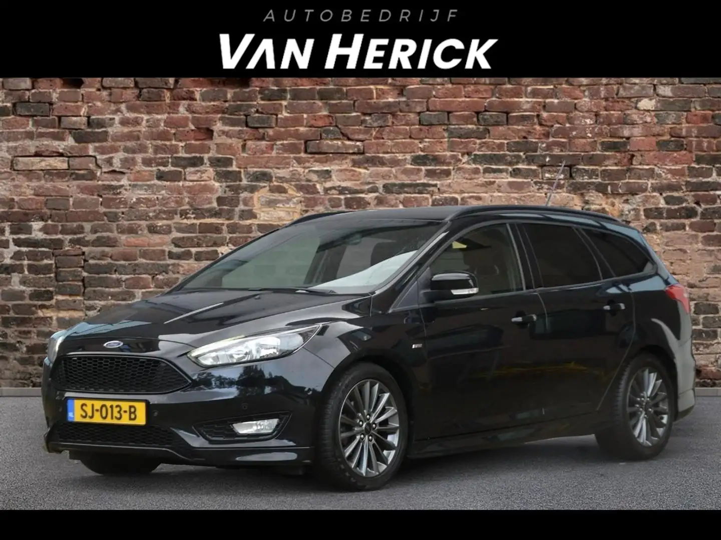 Ford Focus Wagon 1.0 ST-line 125PK | Navigatie | Cruise | Net Negro - 1
