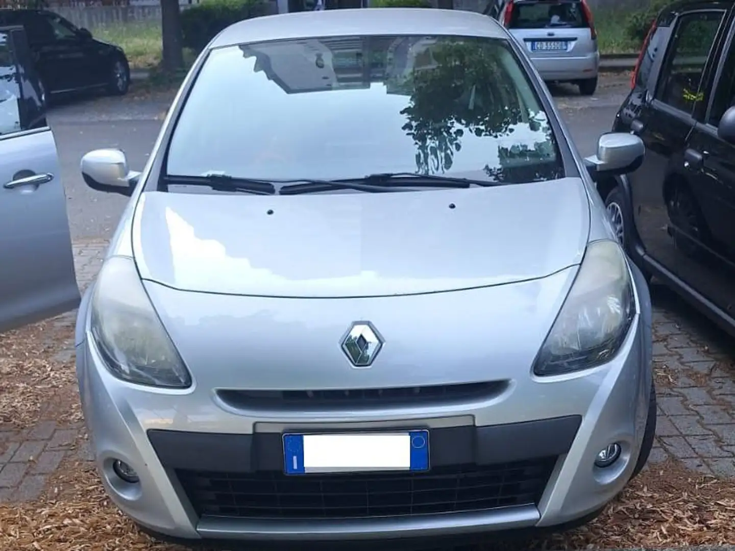 Renault Clio Clio III 2009 5p 1.2 16v Dynamique Argento - 1
