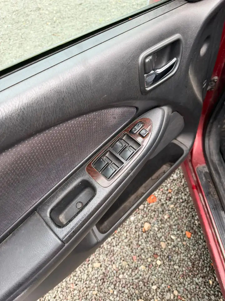 Toyota Avensis 2.0 D4D, foto 10