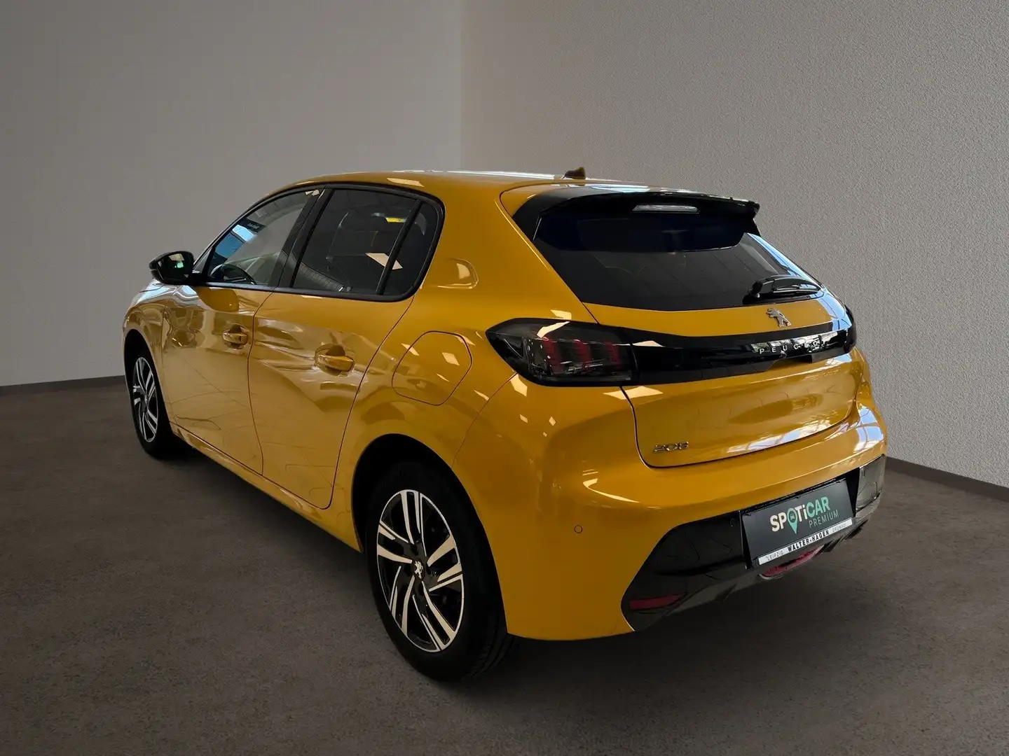 Peugeot 208 Allure 1.2 100 PureTech PDC/RFK/SHZ/LED/DAB Gelb - 2