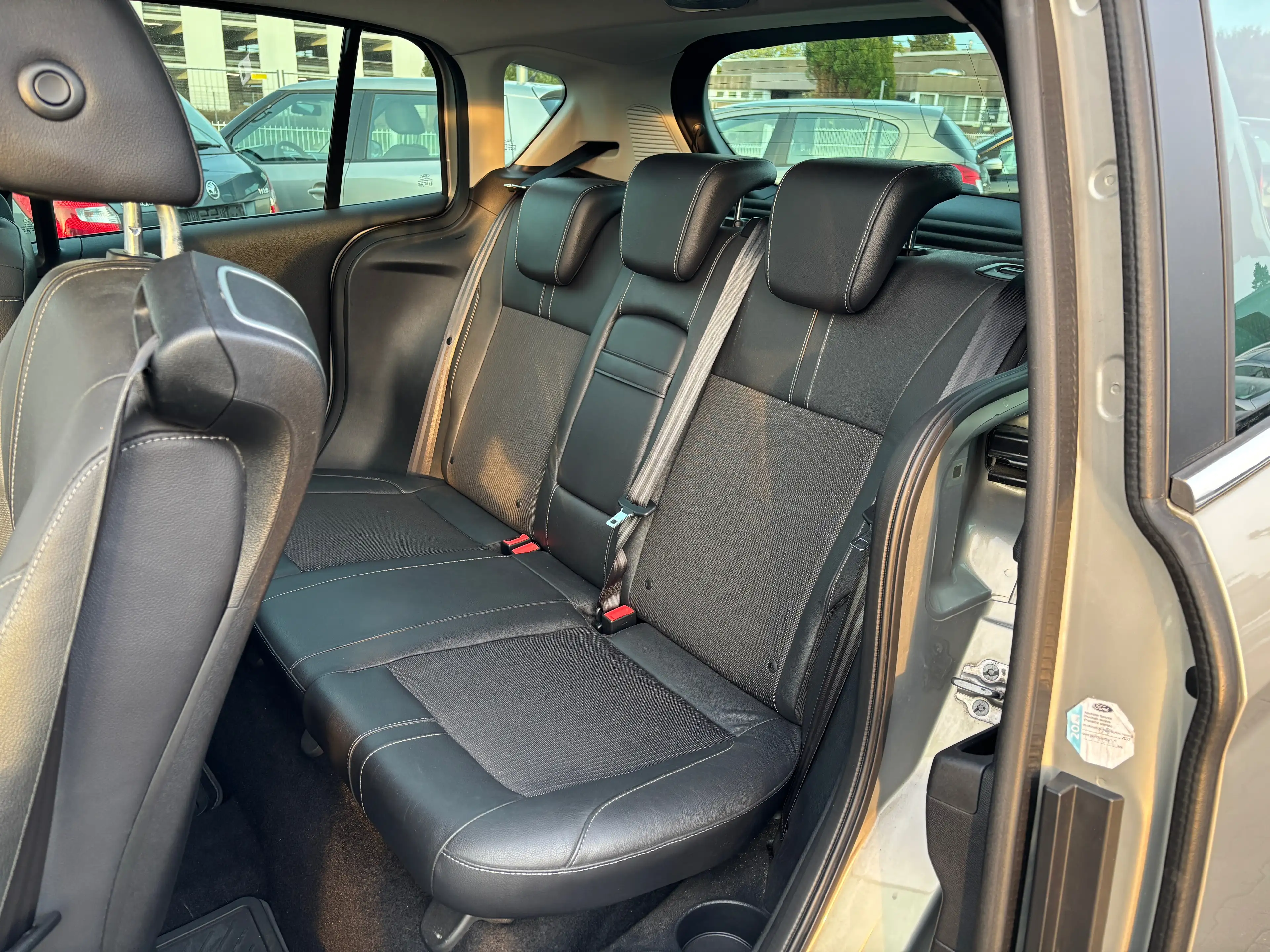 Ford B-Max Titanium/Panorama/ALU/SHZ/Keyfree — photo 9