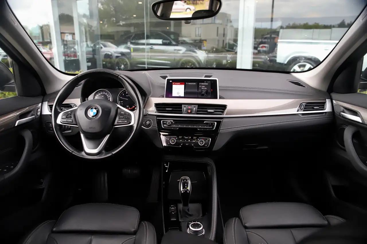 BMW X1 sDrive18 1.5iA LED Cruise Leder DAB Navi Zetelverwarming Ambient Lane Assist ..., миниатюра 16