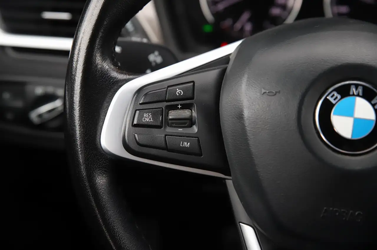 BMW X1 sDrive18 1.5iA LED Cruise Leder DAB Navi Zetelverwarming Ambient Lane Assist ..., миниатюра 20