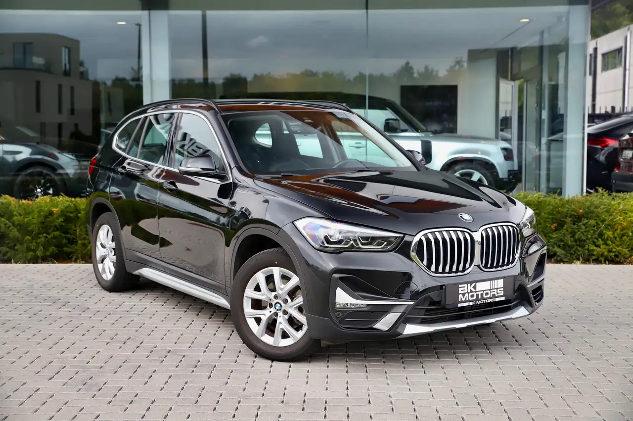 BMW X1 sDrive18 1.5iA LED Cruise Leder DAB Navi Zetelverwarming Ambient Lane Assist ...