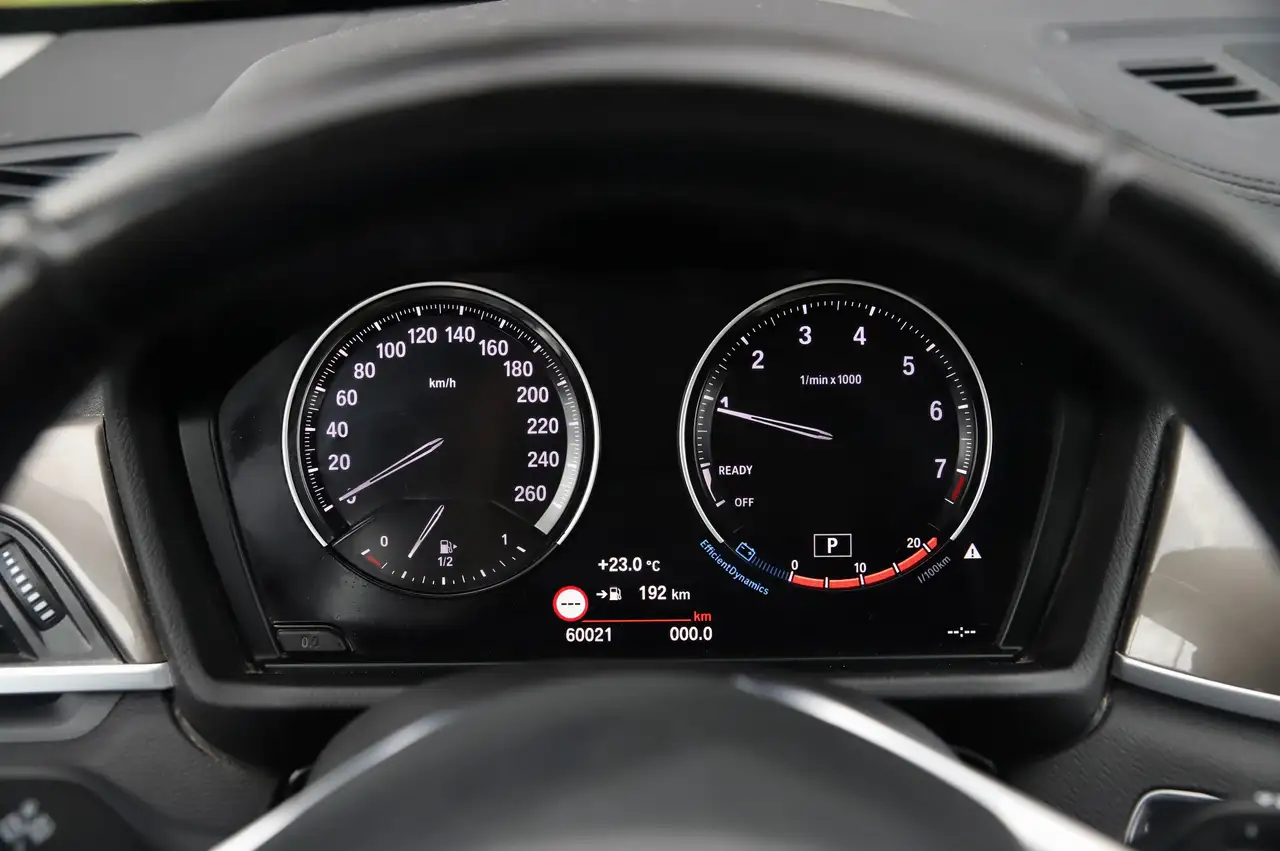 BMW X1 sDrive18 1.5iA LED Cruise Leder DAB Navi Zetelverwarming Ambient Lane Assist ..., миниатюра 23