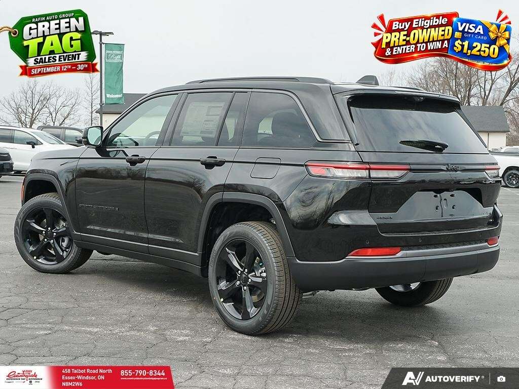 2026 Jeep Grand Cherokee Base 4dr 4x4 — photo 1