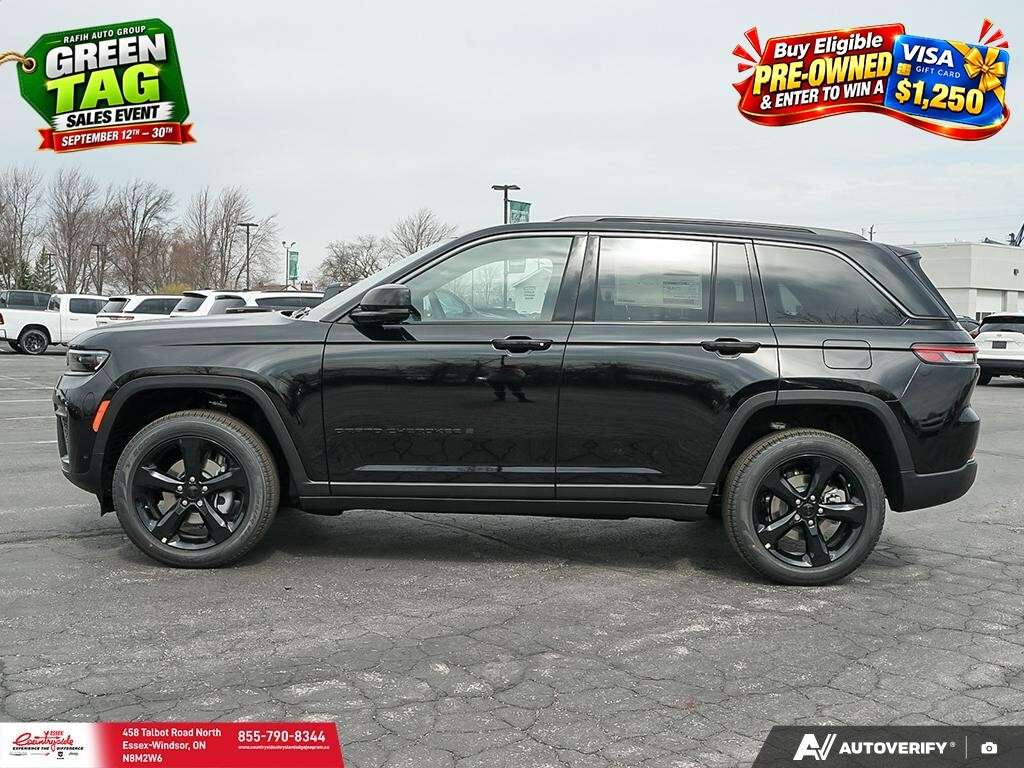 2026 Jeep Grand Cherokee Base 4dr 4x4 — photo 1