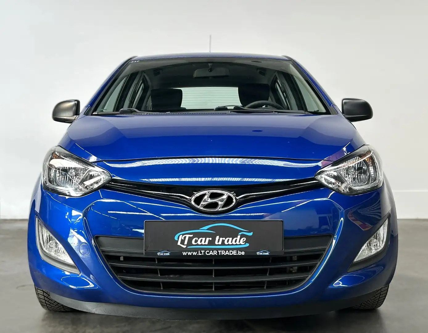Hyundai i20 1.2 Trend * Airco * Radio cd usb * Garantie Bleu - 2