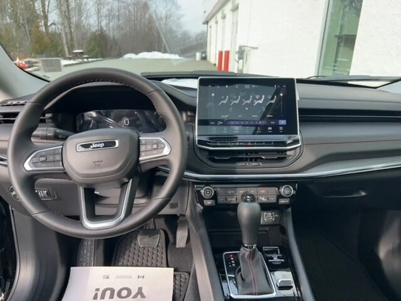Jeep Compass photo Jeep Compass