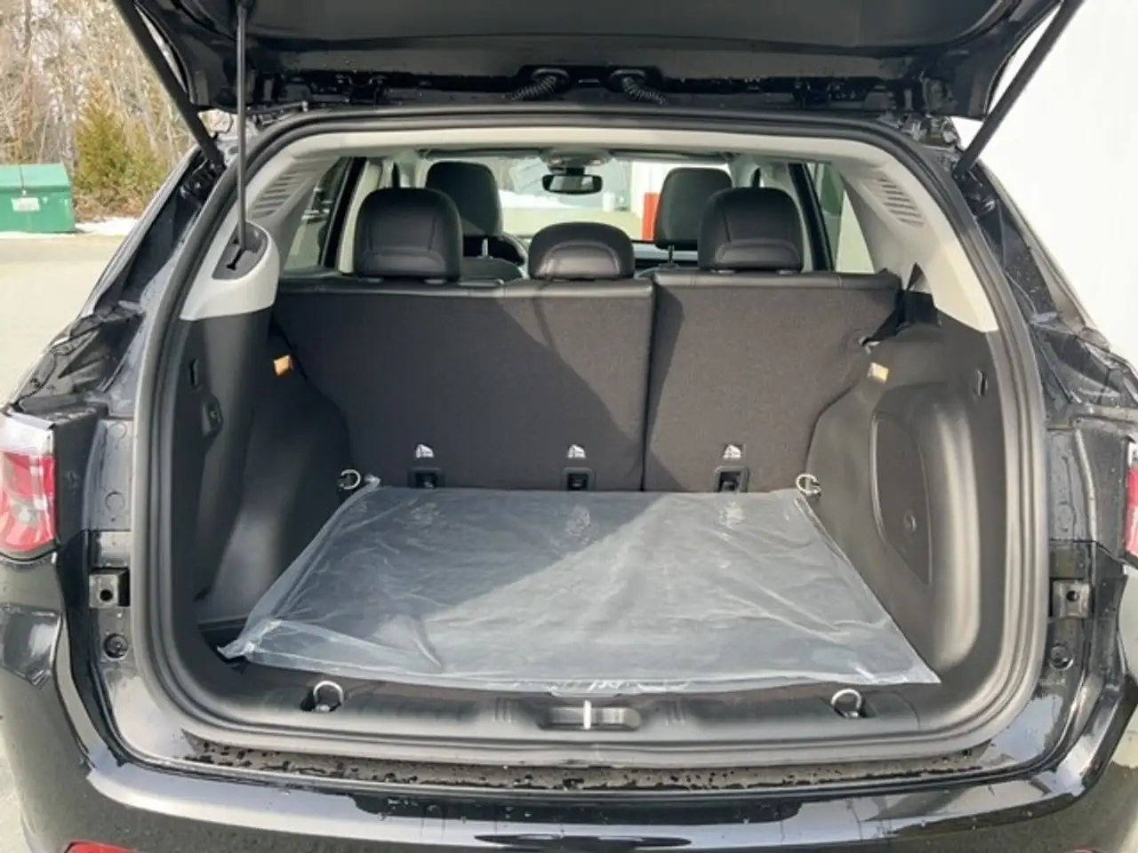 Jeep Compass photo Jeep Compass