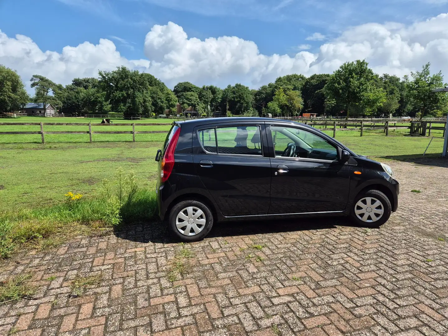 Daihatsu Cuore Cuore 1.0 Premium (airco) Zwart - 2