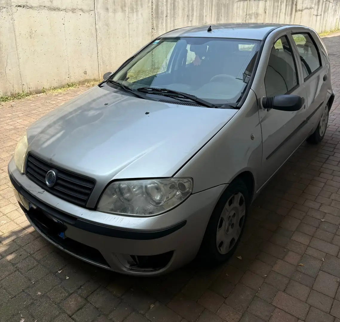 Fiat Punto 5p 1.3 mjt 16v Dynamic - 2