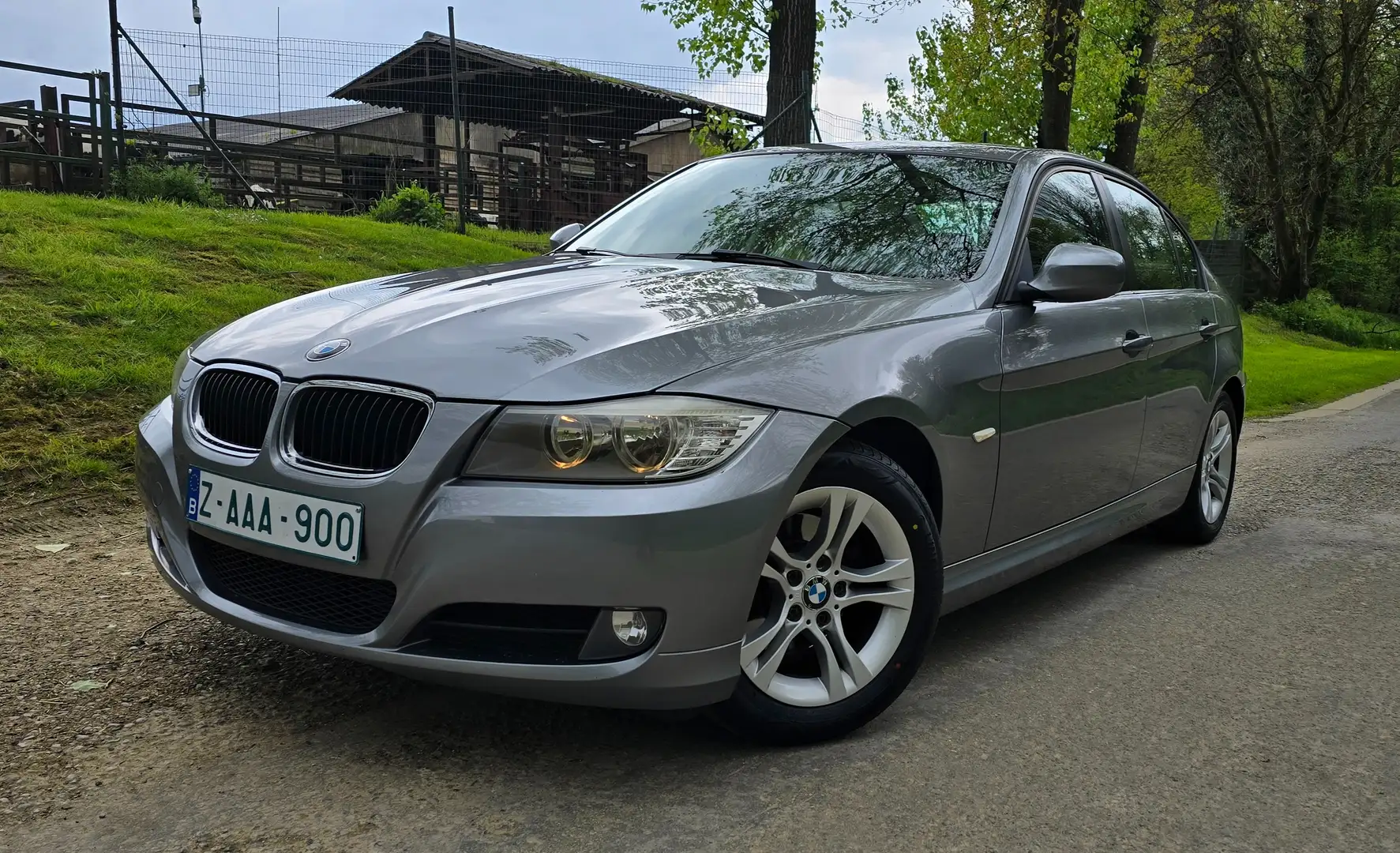 BMW 316 *Prêt à immatriculer* ✅ Gris - 1