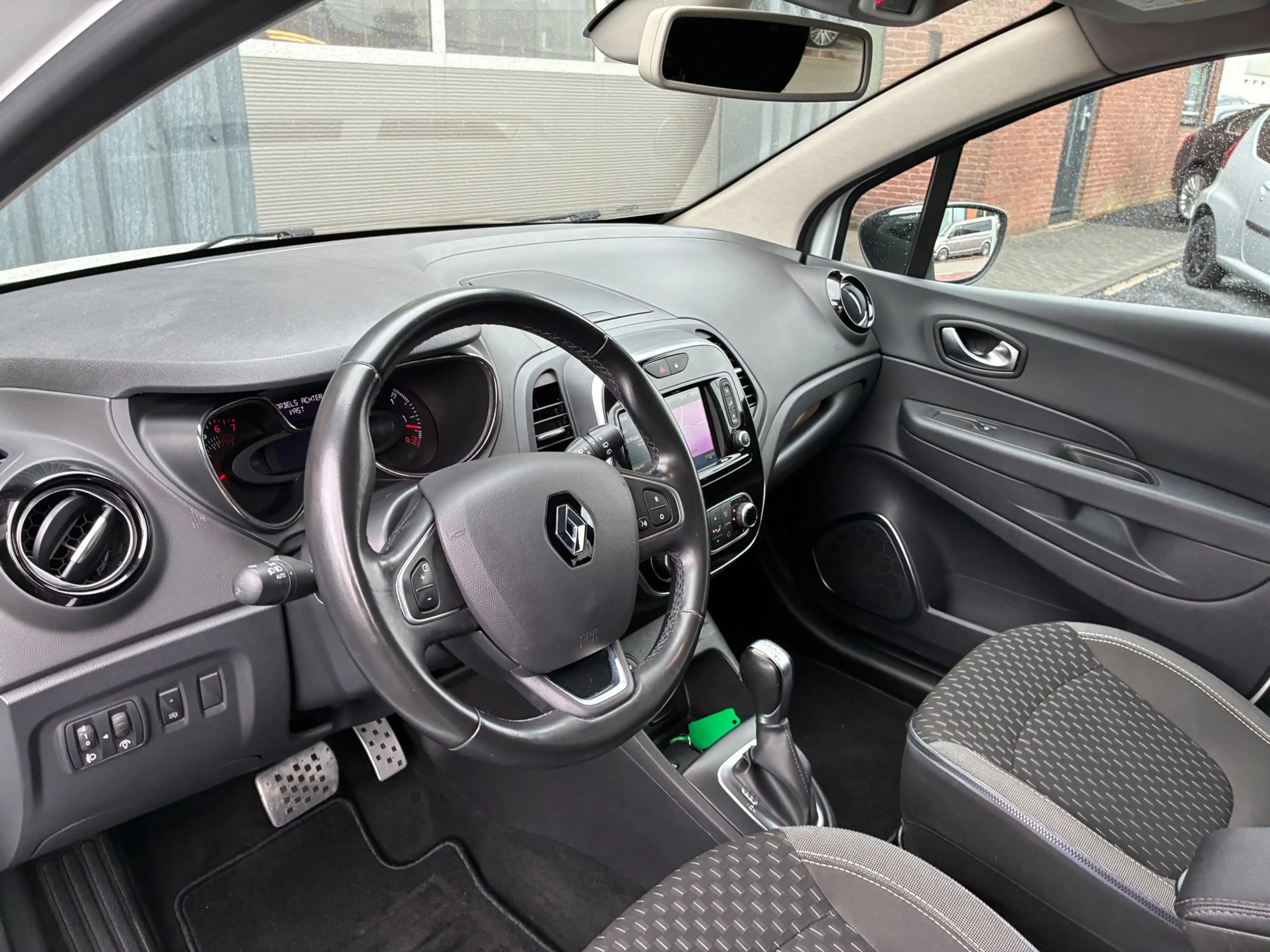 Renault Captur 1.3 TCe Intens Automaat Climate controle Navigatie — photo 9