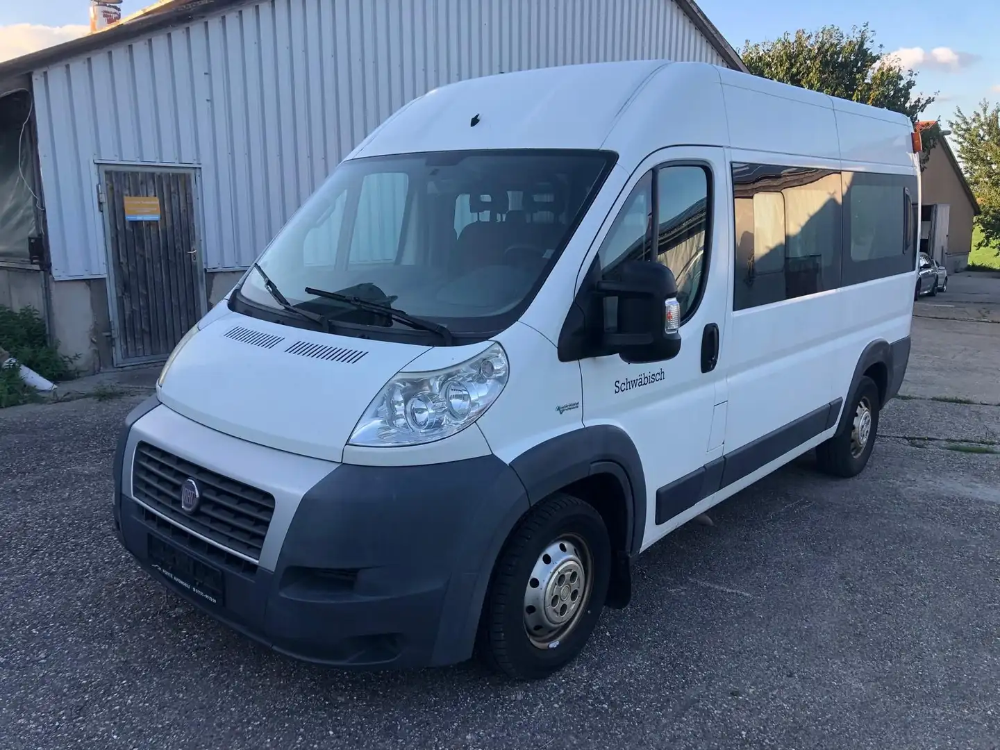 Fiat Ducato CNG Gas 9 Sitzer Weiß - 2