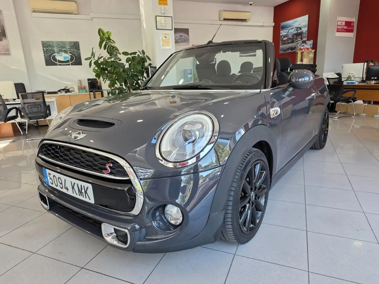 MINI Cooper S Cabrio Aut. Gris - 2