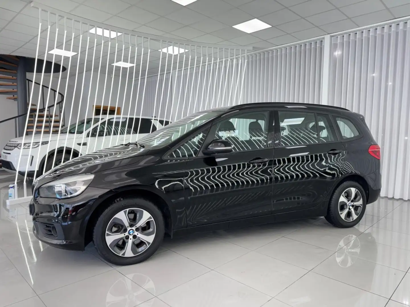BMW 218 218d Gran Tourer Negro - 2