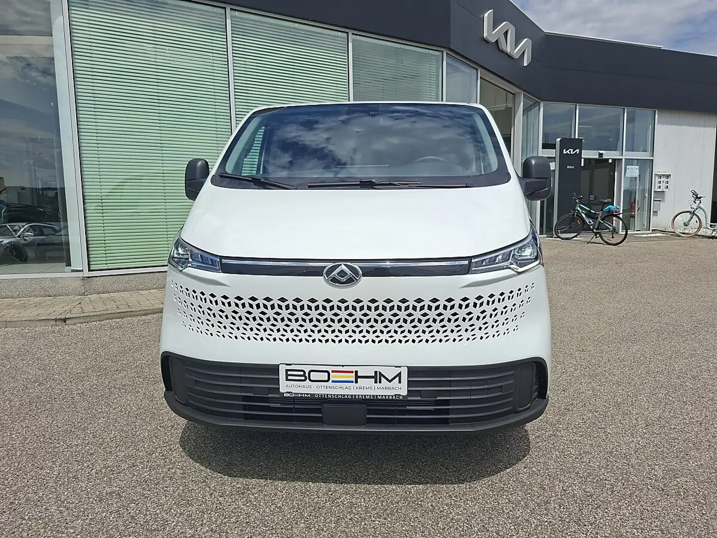 Maxus Deliver 7  L1H1 Weiß - 1