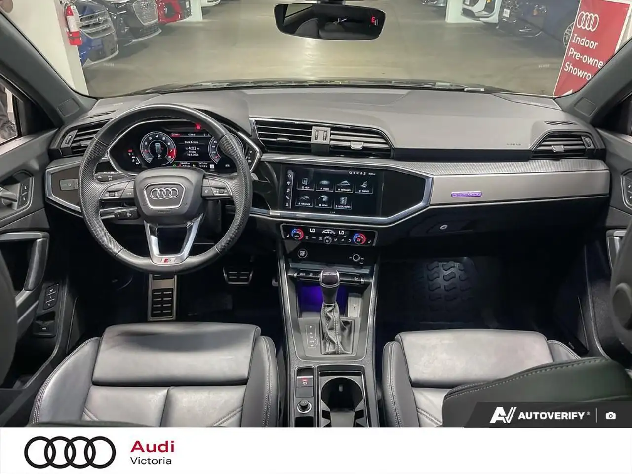 Audi Q3 photo Audi Q3