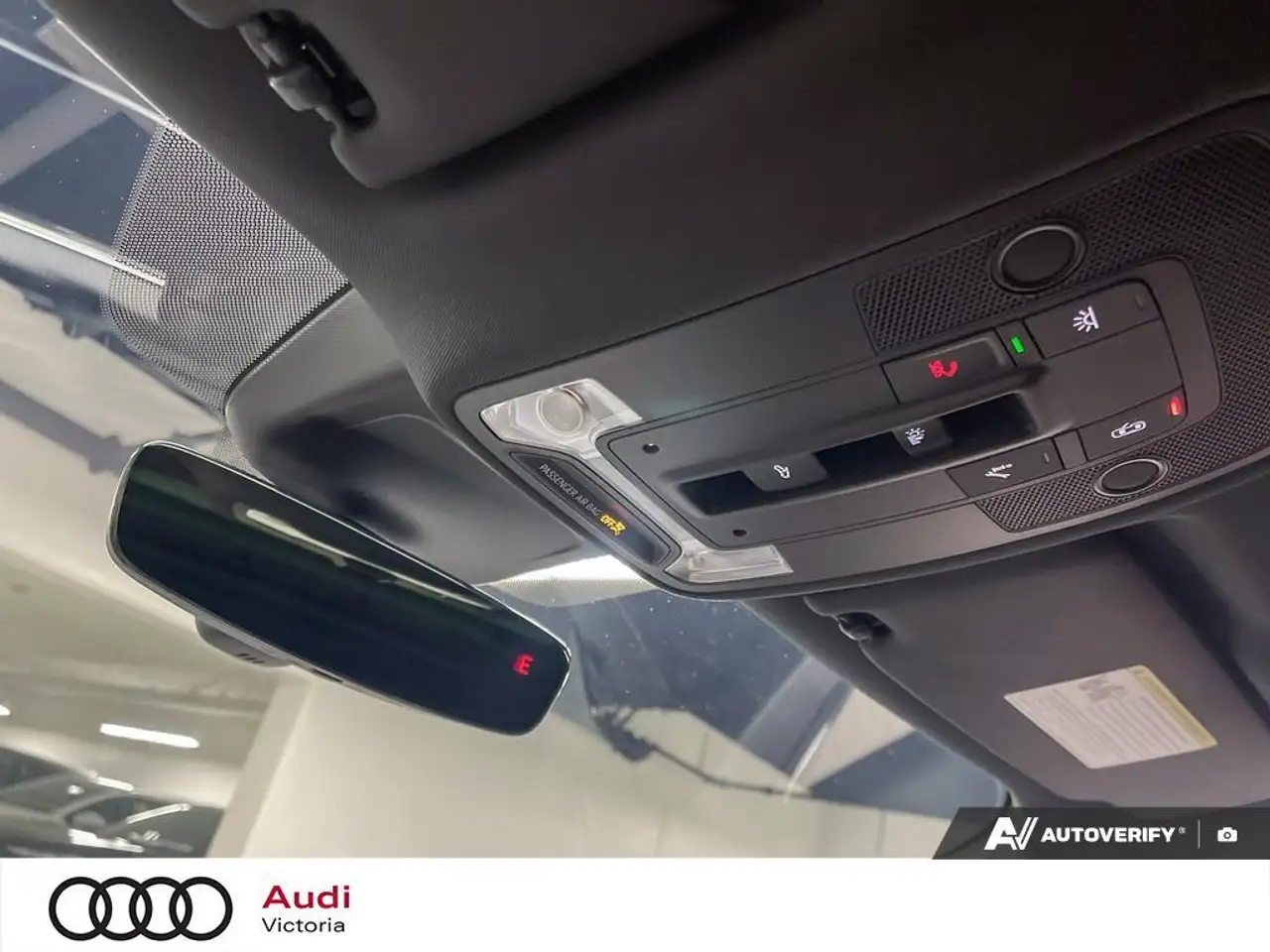 Audi Q3 photo Audi Q3