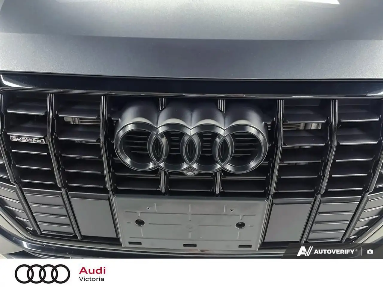 Audi Q3 photo Audi Q3
