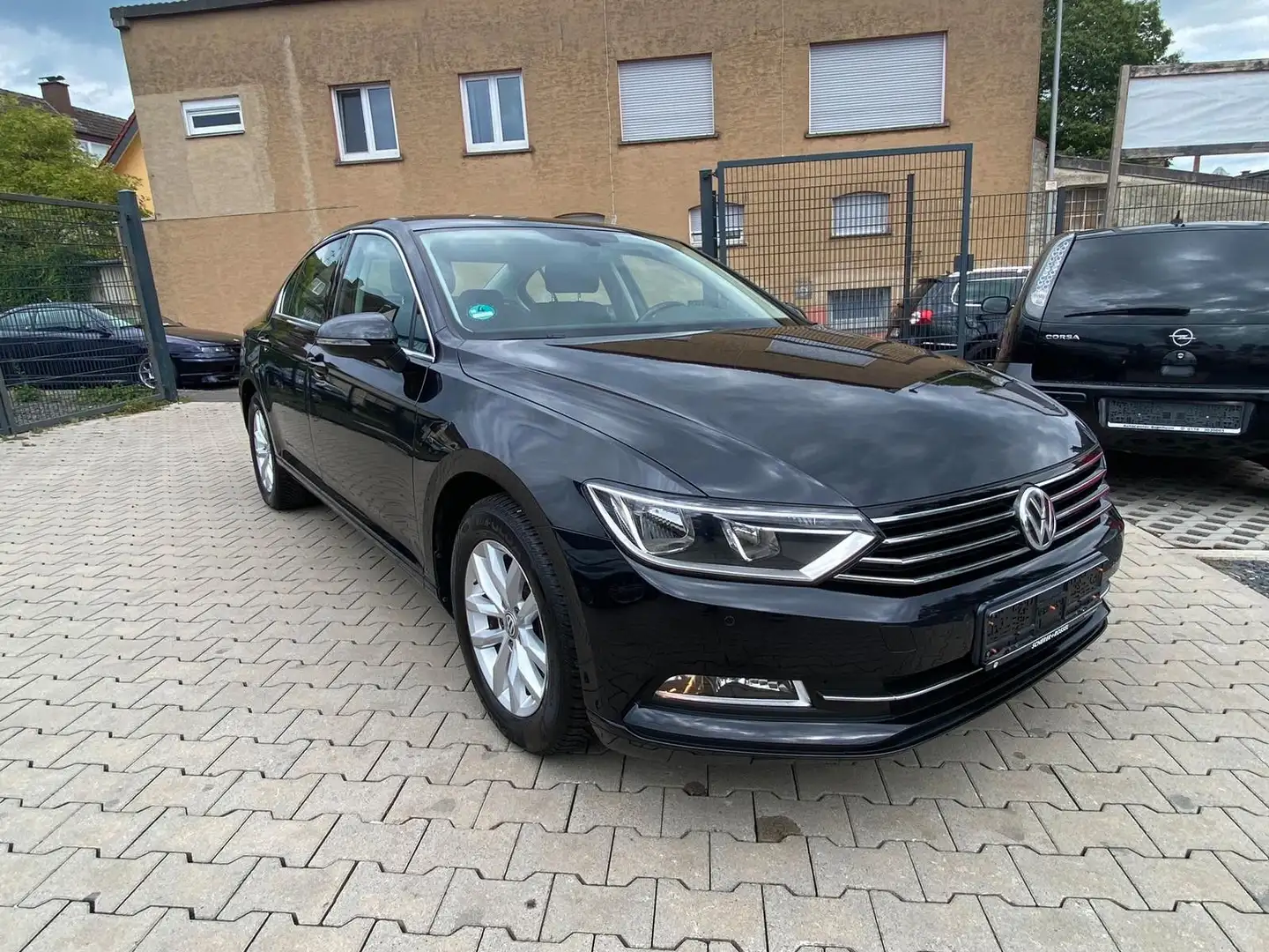 Volkswagen Passat Lim. Comfortline BMT/Start-Stopp Schwarz - 2